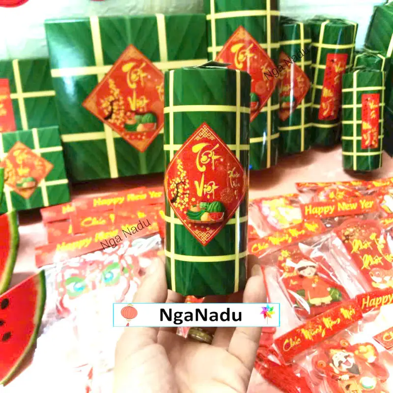 Mô hình Bánh Chưng xanh,Bánh Tét,Dưa Hấu Đỏ bằng giấy trang trí Tết,Lễ Hội xuân,trường học,giỏ quà Tết, quán cà phê, trà sữa, đecor Tết chúc mừng năm mới 0