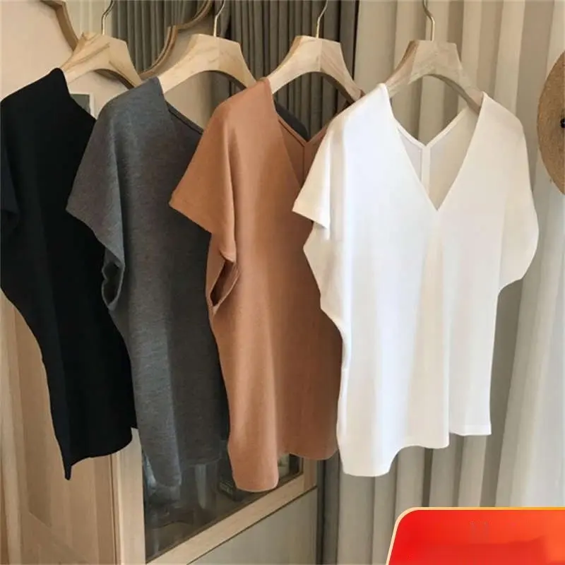 【50-150KG】Women Large Size Ice Silk V-Neck Short Sleeve T-shirt C11127