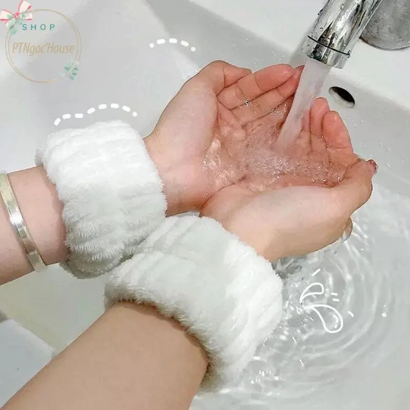 [HÀNG CÓ SẴN] Băng Đô Đeo Cổ Tay Rửa Mặt Vải Flannel Co Giãn Thấm Hút Tốt Chống Tràn Nước Vào Tay Áo