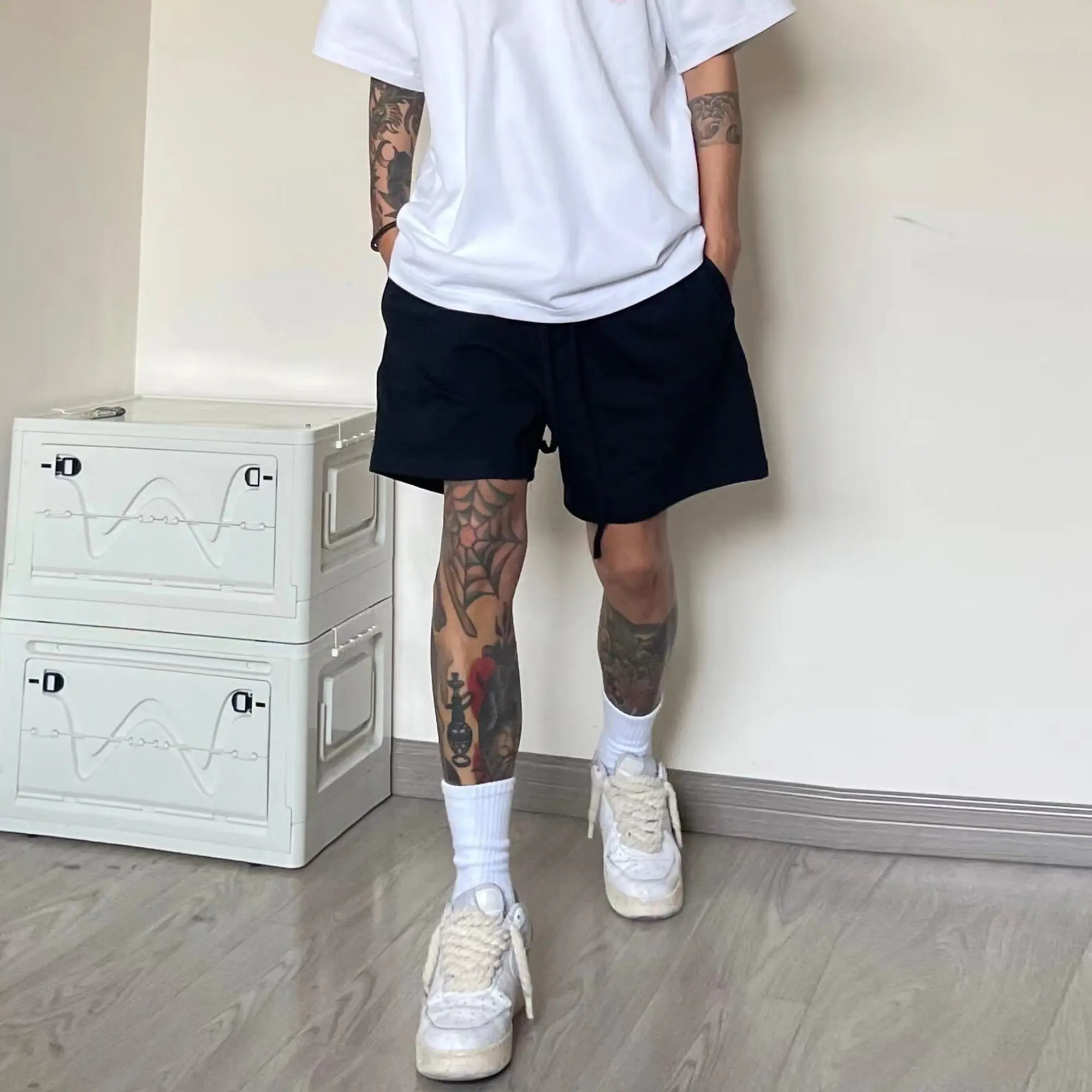 2025 summer American solid color casual versatile shorts men's ins fashion brand loose drawstring basketball sports pants