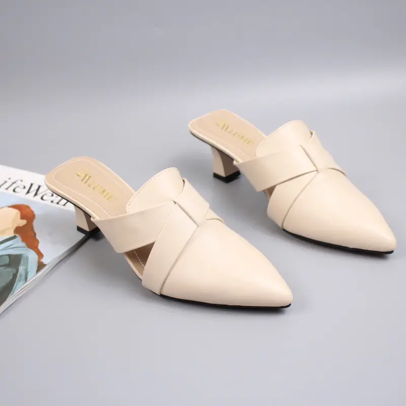 SỤC QUAI ĐAN CHÉO MŨI NHỌN 2 màu kem và đen size 35-42 , gót cao 5p, chính hãng bền đẹp đi êm chân Shoes GiàY Nữ hởgót guốc guốcbệt, đễ cao su chống trơn trượt DéP Sandal Women Đồng 6