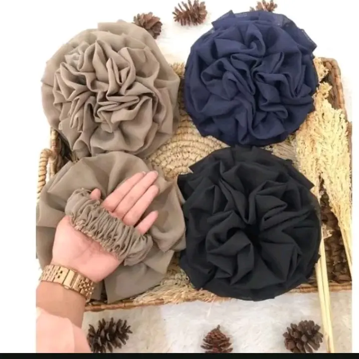 ikat rambut mawar/ikat rambut hijab mawar cepol anti pusing Scrunchies