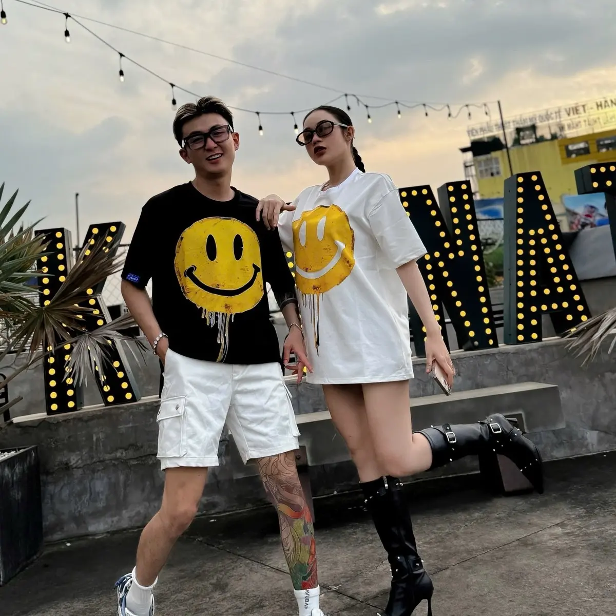 Áo Thun Cổ Tròn Mặt Cười Oversize Nam Nữ - Cotton 98% Spandex 2% 220GSM - Chất Mát Cao Cấp Unisex Menswear