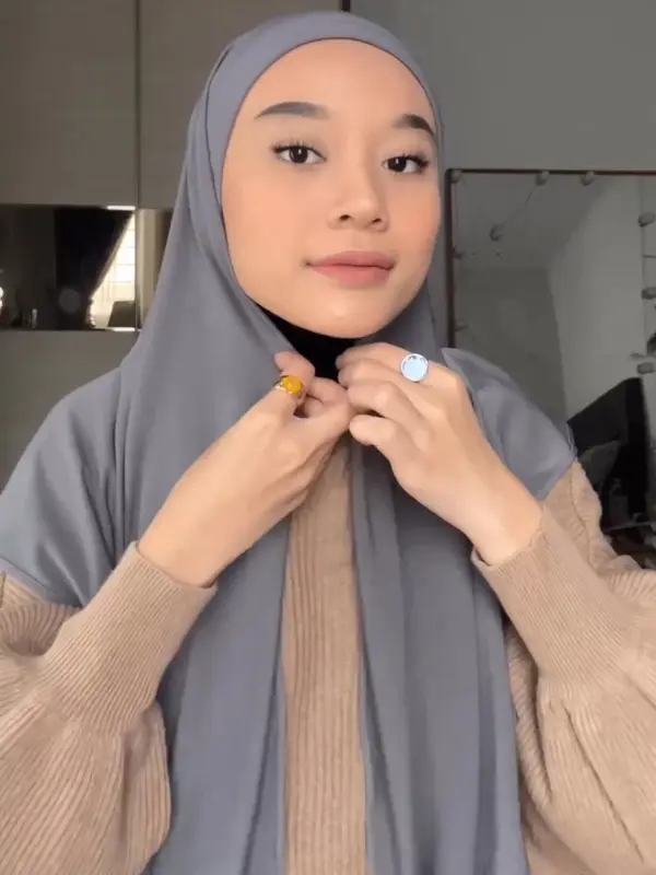 hijab segitiga instan oval tali inara spandek jersey Muslim 1
