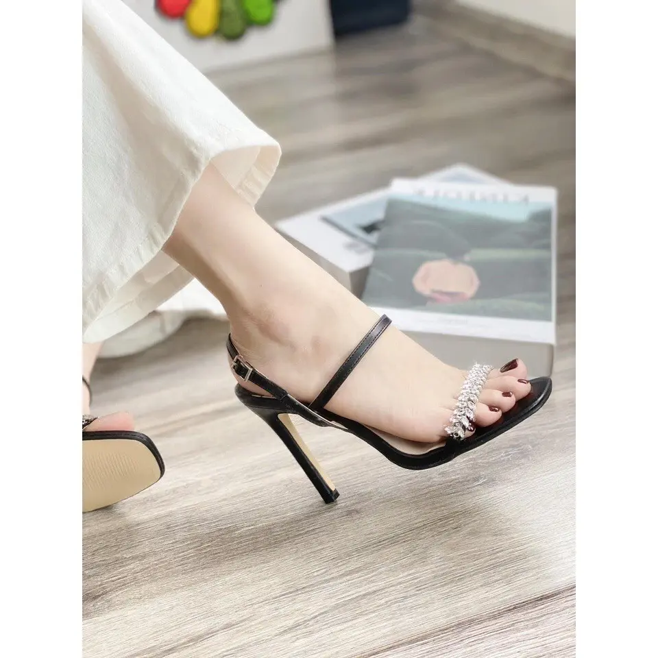 Giày quai đá cườm sang trọng gót nhọn 9 phân Mã T25
