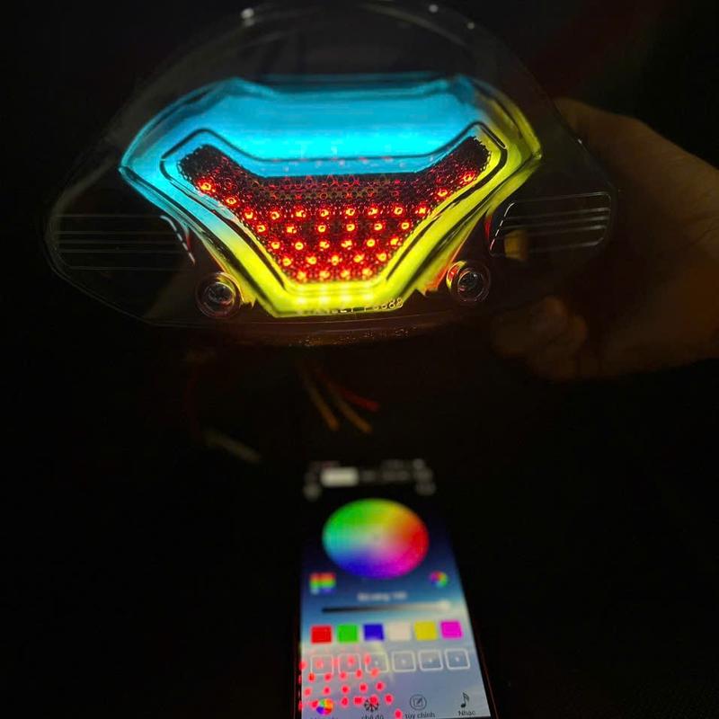 Đèn hậu sirius TST  AUDI dùng cho xe Sirius 50-110 chuyển màu  bằng ĐT  , PHỤ KIỆN XE MÁY