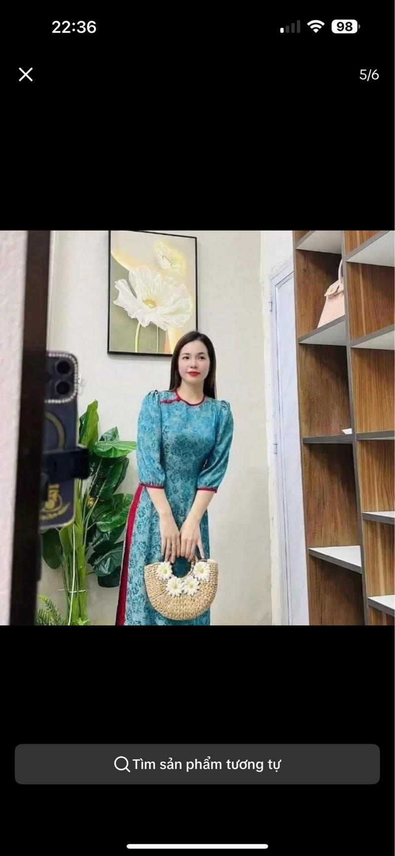Product Introduction of Áo dài gấm lụa kim cương,phom dáng ôm,thiết kế cổ tròn ,tay bồng điệu đà,trẻ trung. Áo dài Hoài Thu Nữ Women trang phục truyền thống 5