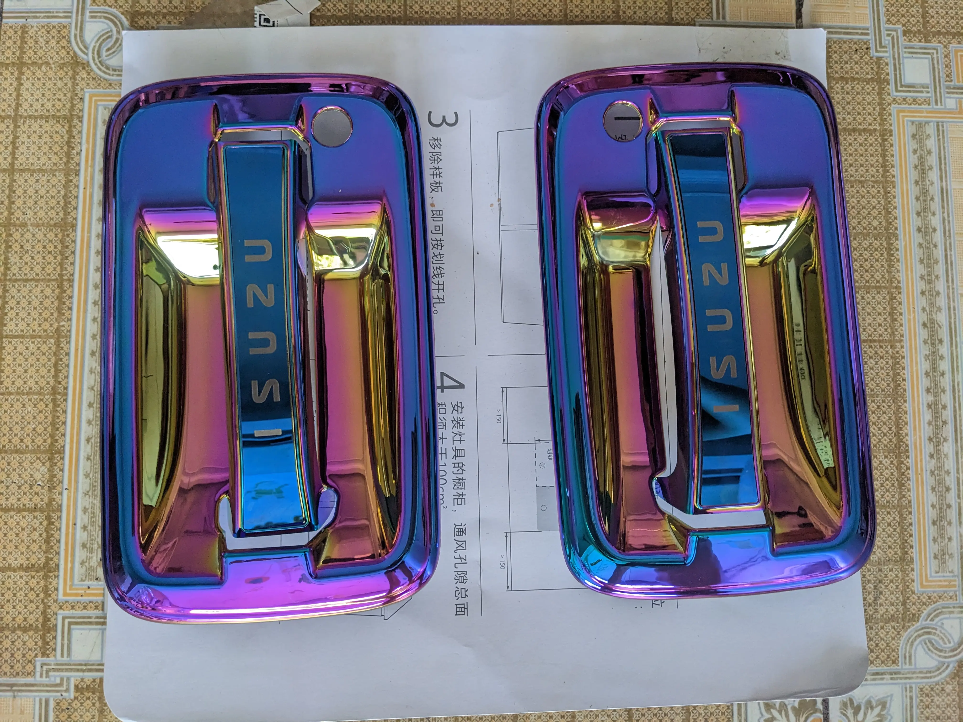Ốp tay nắm cửa, ốp gạt mưa cho xe Isuzu mạ crom và mạ titan