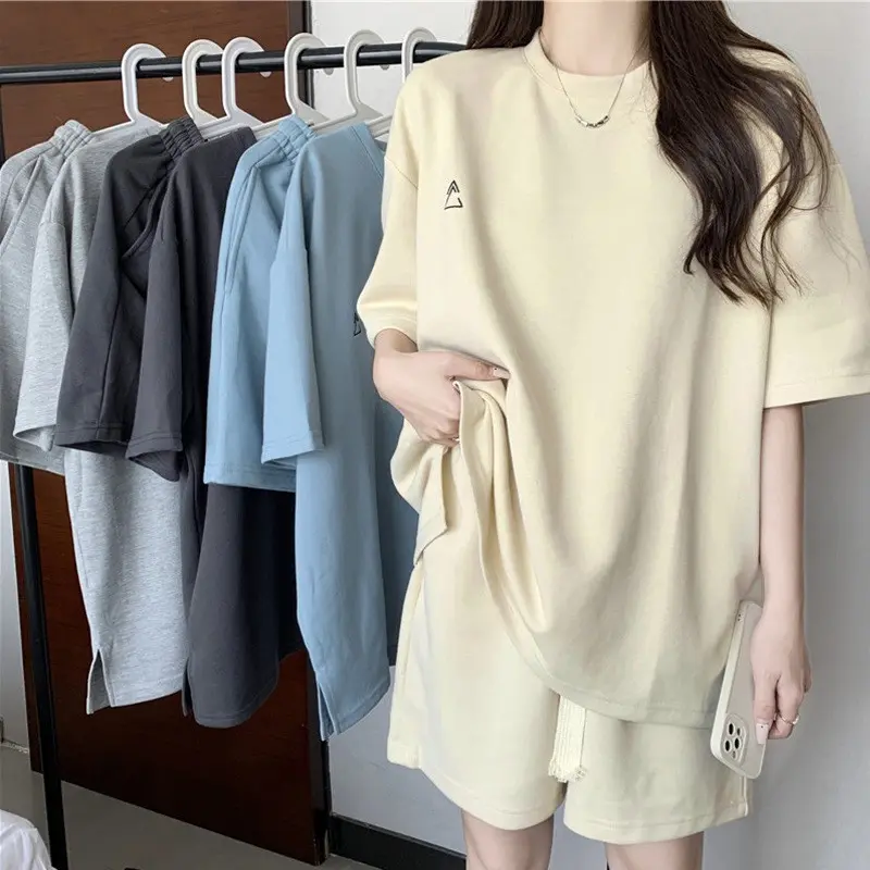 New Casual Sports Set for Women, Summer Thin Loose Plus Size Short Sleeve and Shorts Two-Piece Trendy