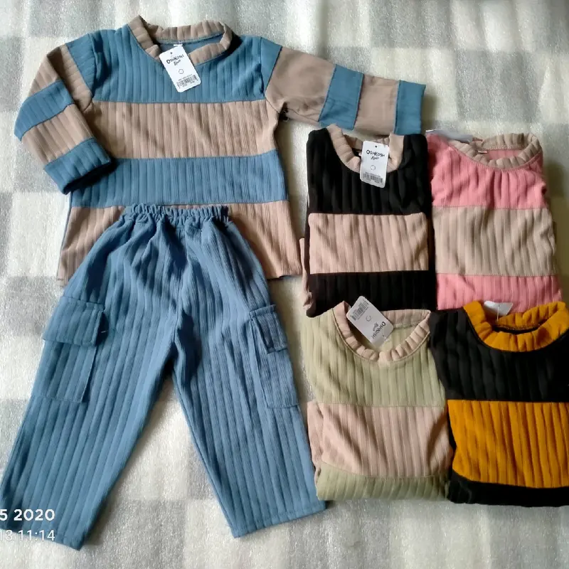 ONE SET SETELAN ANAK SALUR KNIT HORNET 1-10TH Parsel Perempuan Fashion 1