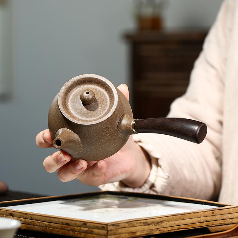 Product Introduction of # Purple Clay Pot# [Lifetime Fidelity] Yixing Purple Clay Pot Pure Handmade Famous Authentic Tea Brewing Size Capacity Yixing Original Yixing Clay Teapot Tea Set Purple Clay Handmade Vintage Tang Yu Pot Household 28