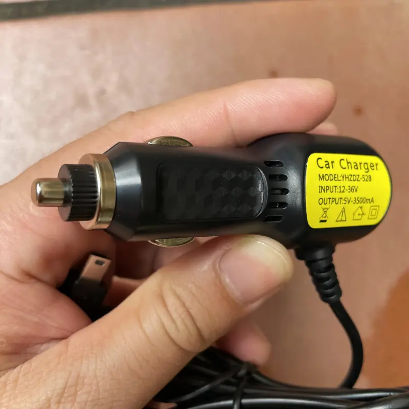 Tẩu cấp nguồn camera hành trình, 5V-3.5Ah, Chân Mini USB, Tích hợp 2 cổng USB sạc điện thoại và các thiết bị điện tử khác, đầu vuông 5