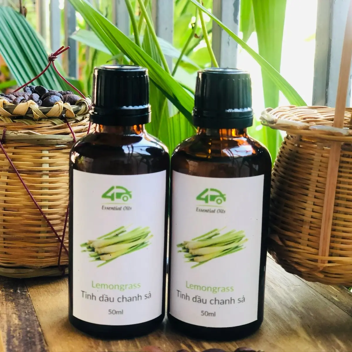 Combo 2 chai tinh dầu chanh sả nguyên chất 50ml 4Car, xông phòng, để xe hơi, đuổi muỗi ( tặng 2 lọ treo 10ml) Dầu Thơm Phòng