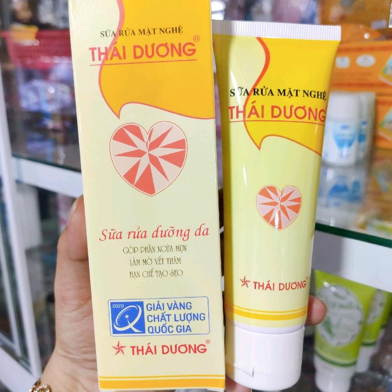 Sữa Rửa Mặt Hạt Nghệ Thái Dương - dưỡng da, ngừa mụn, hạn chế sẹo