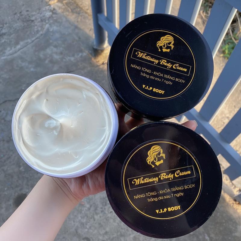 COMBO 3 HỦ KEM BODY VIP SIÊU TRẮNG 200g