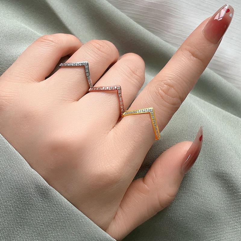 Nhẫn Thép Không Gỉ, Hình Chữ V, Dành Cho Nữ, Chất Liệu Thép Titan Vàng, Thanh Lịch Và Giá Cả Phải Chăng, Đồ Trang Sức Sang Trọng, Hàng Mới Về