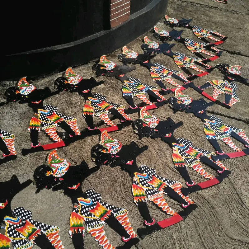 GATOTKACA HITAM TOKOH WAYANG KULIT BAHAN DUPLEK HALUSAN 1