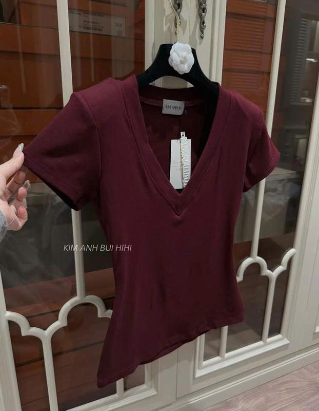 Áo Zip Cộc Tay Cổ Tim Cho Nữ 5