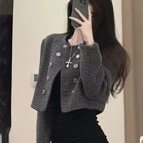 Xiaoxiangfeng suit skirt women's autumn new pure want to wear a complete set of French short coat bottoming skirt two sets