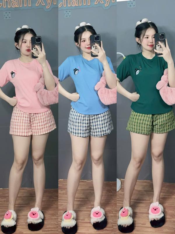 Bộ áo thun thêu Bigsize kèm quần đũi caro cá tính cho nữ - Kem