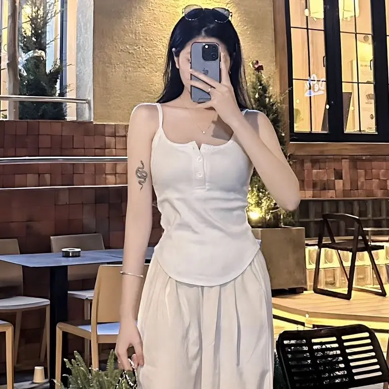 Áo dây vạt bầu có cúc dành cho nữ. Shop Hoàng Thị Phượng- Women Top