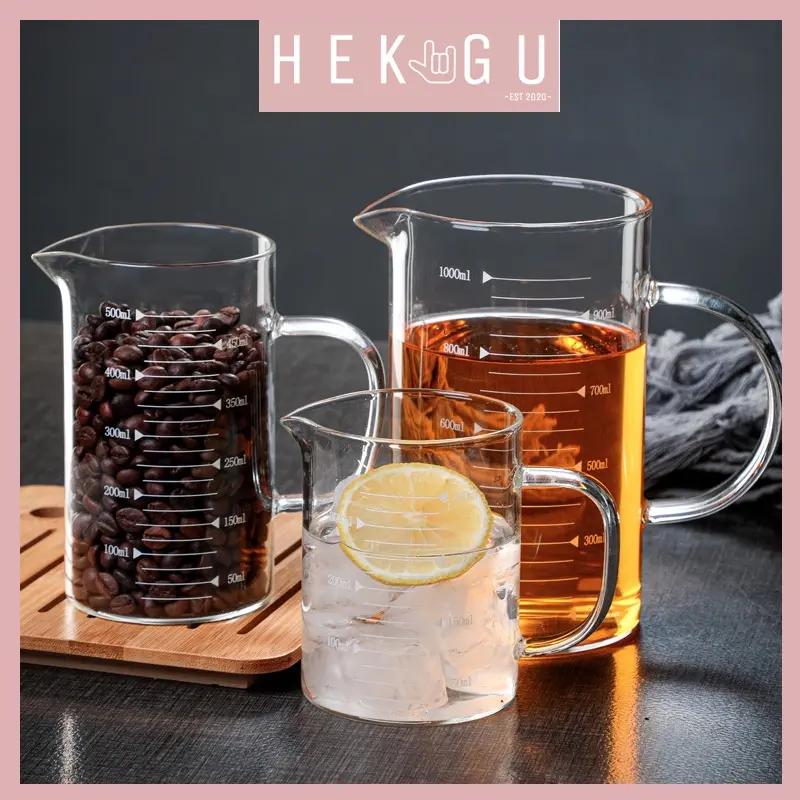 [READY STOCK] Thickened glass measuring cup jug with scale & handle home baking heat-resistant explosion-proof water cup