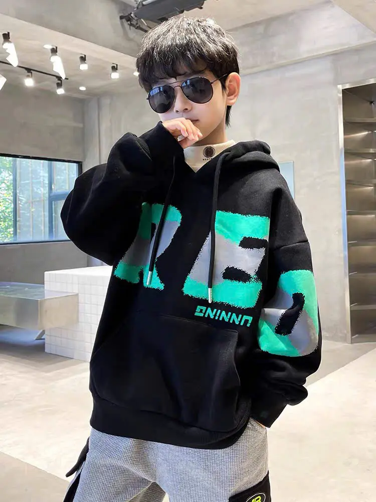 Áo Hoody cho mua thu đông in chữ GREO cho bé trai từ 17-45 kg mặc vừa ,chất nỉ lông mềm mịn giúp giữ ấm tốt ,đường may kĩ.