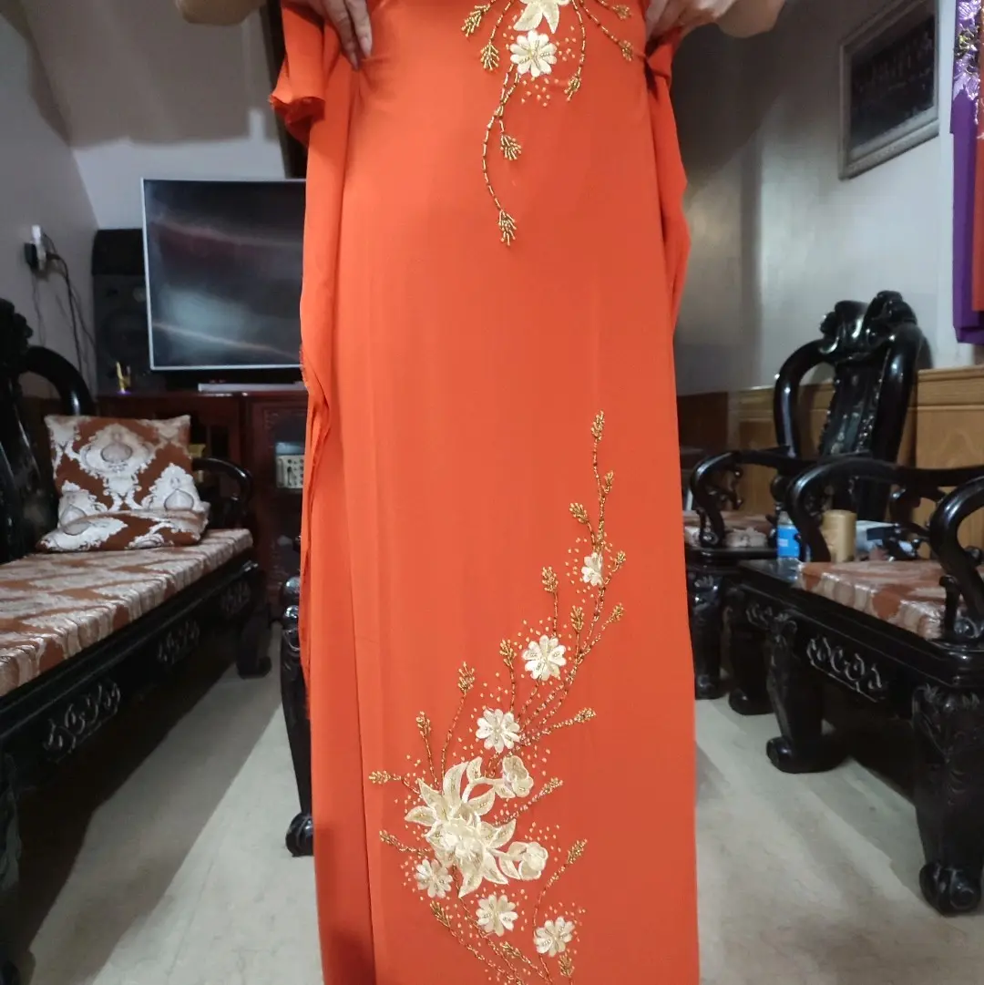 Vải áo dài lụa tơ tằm cao cấp màu cam đậm đính cườm