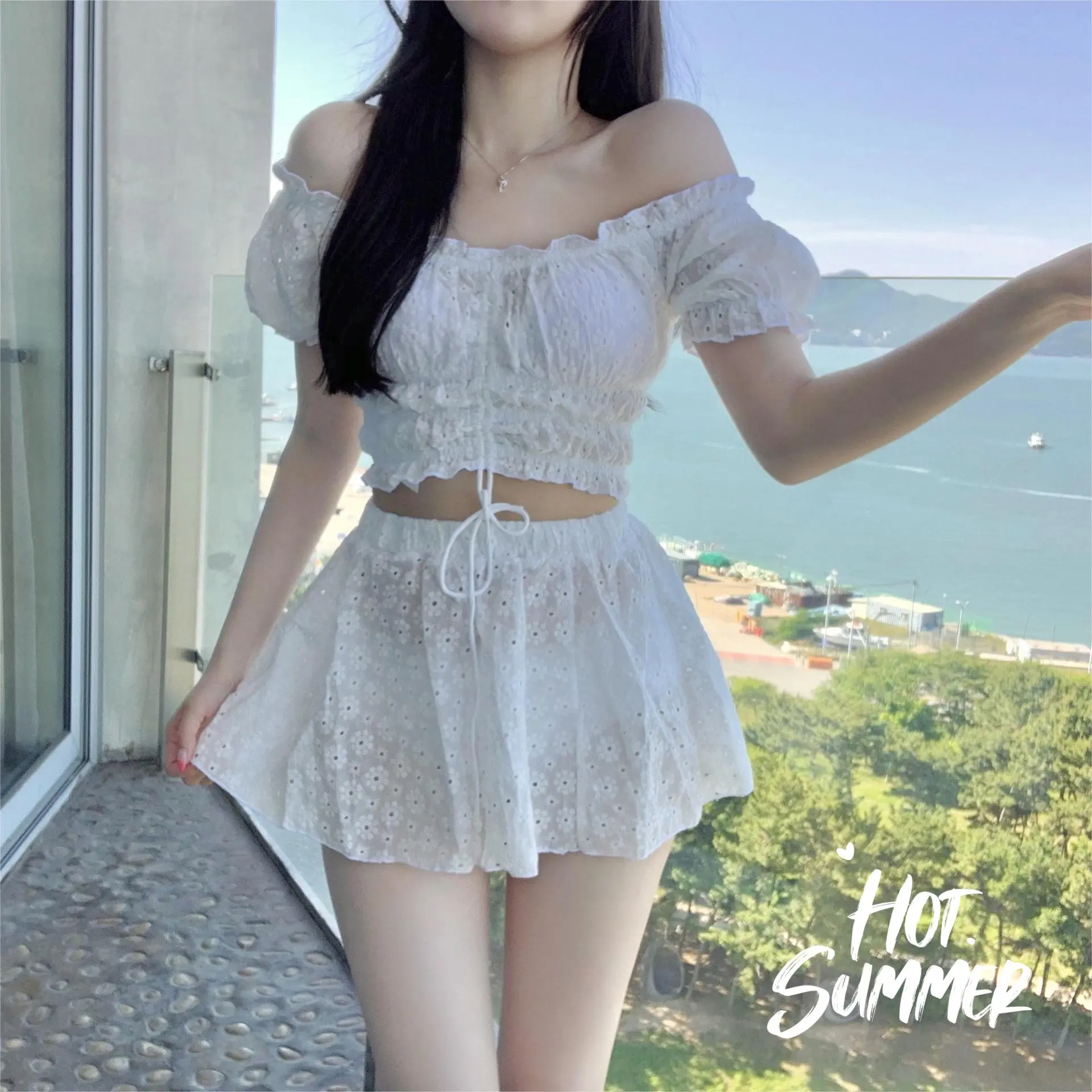 【Hot.Summer】พร้อมส่ง~ ชุดว่ายน้ำ3ชิ้น ชุดว่ายน้ำแยกแขนพัฟกลวง เอวสูง ใส่สบาย #0278 ผู้หญิง Women