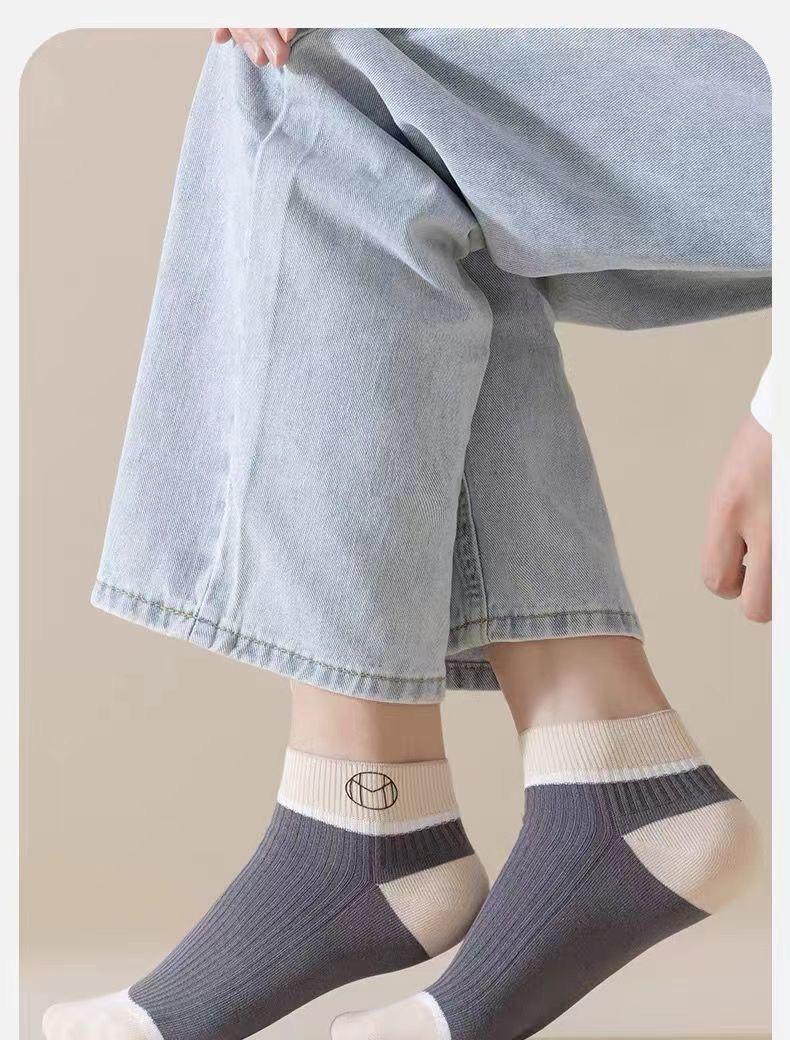 Product Introduction of Tất Nam, Mỏng Và Thoáng Khí, Thích Hợp Cho Mùa Hè, Thấm Hút Mồ Hôi, Khử Mùi, Phong Cách Thể Thao, Cổ Thấp Hợp Xu hướng, Bộ 10 Chiếc 7