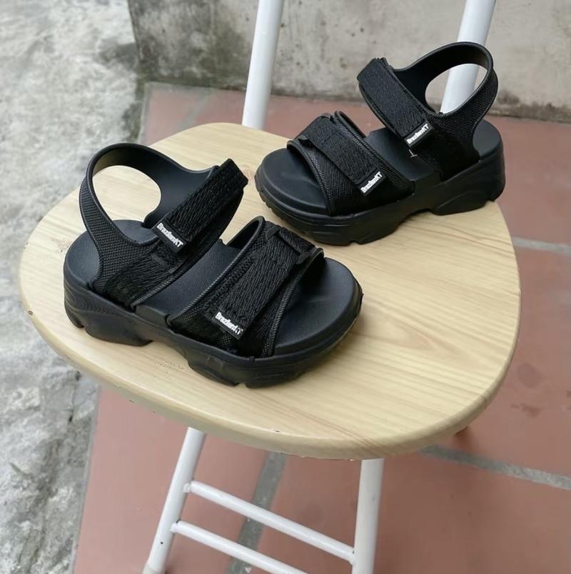 Product Introduction of Sandal Học Sinh Quai Hậu Dành Cho Bé Trai Và Bé Gái Kích Thước Từ 24 Đến 35 4