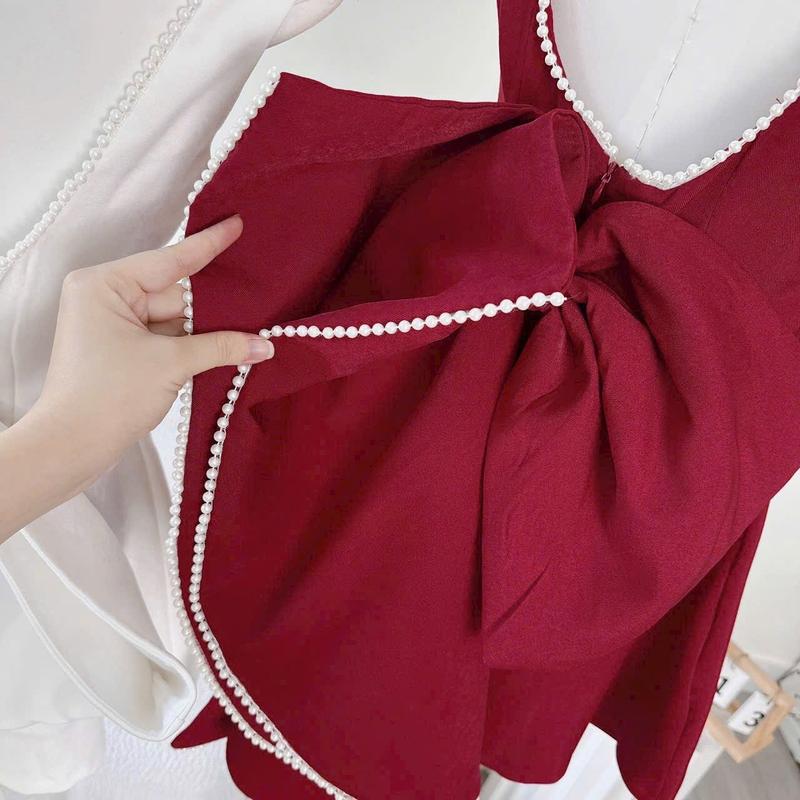 Product Introduction of ( Sam’s Clothing ) Đầm nữ hở lưng đính nơ to viền dây ngọc dáng ngắn xinh xắn Women 10