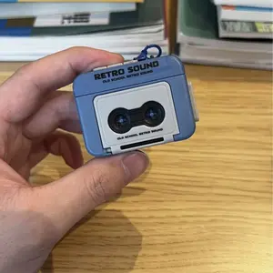 [Versi audio Keychain couple] Kotak Musik Kayu Gantungan kunci tape recorder keychain retro sould old school bentuk radio lagu, Gantungan kunci rekam lagu unik Merah Biru