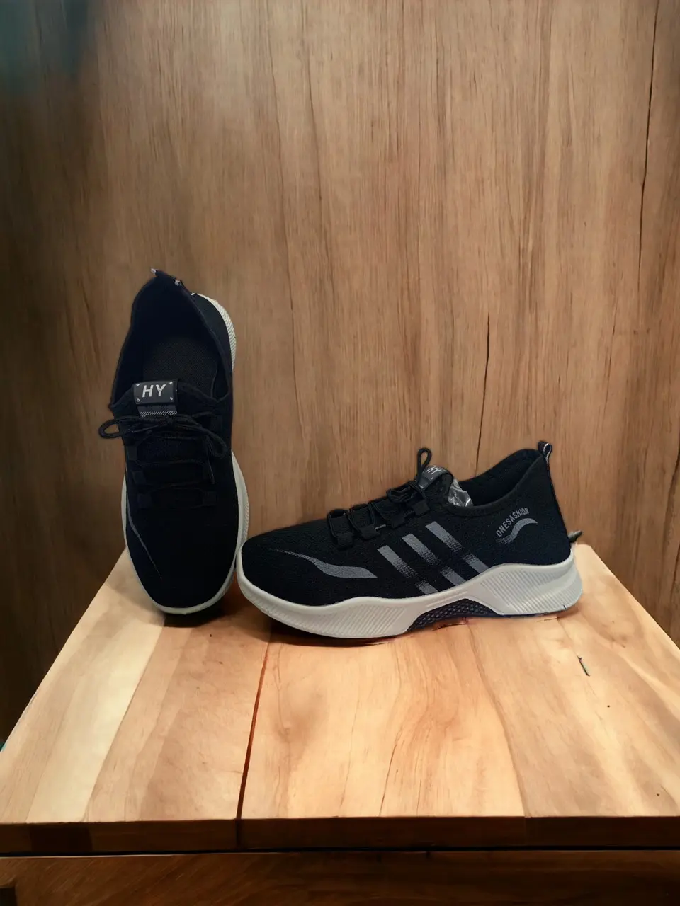 giày thể thao đơn giản (ảnh thật) thoáng khí, nhẹ nhàng Sneaker Cao Su Đế Bằng Shoes