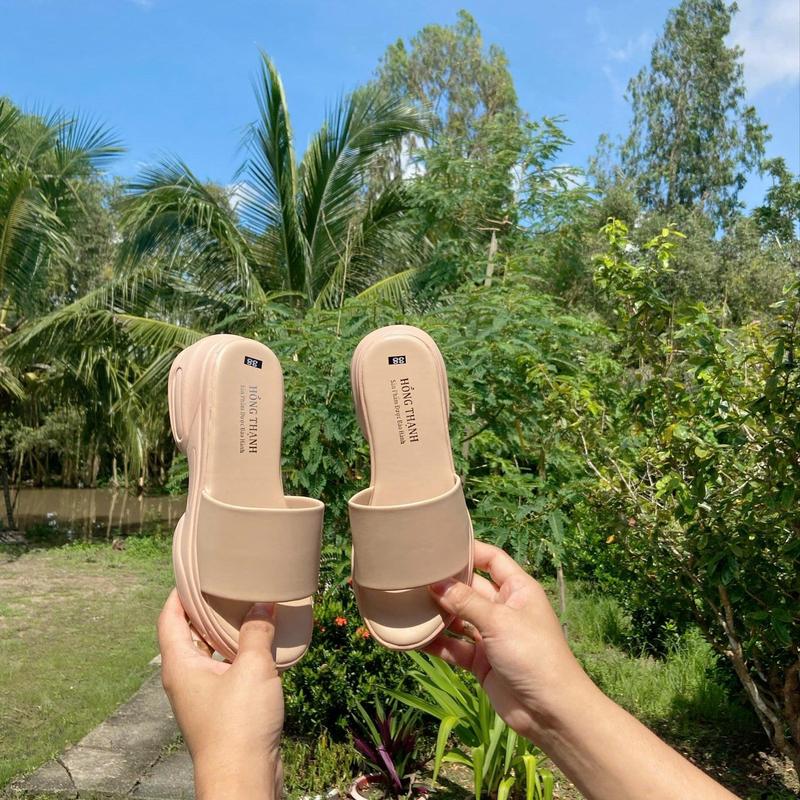 Hosei Ham Dép Bánh Mì Pu Quai Ngang Da Trơn 5 Phân Mẫu Mới Quai Bền Bỉ Lót Vải Đàn Hồi Đế Da Pu Siêu Nhẹ Đúc Nguyên Khối 5Cm Thoải Mái Dành Cho Nữ Giày Dép Quai Ngang Phù Hợp Đi Chơi Dạo Phố