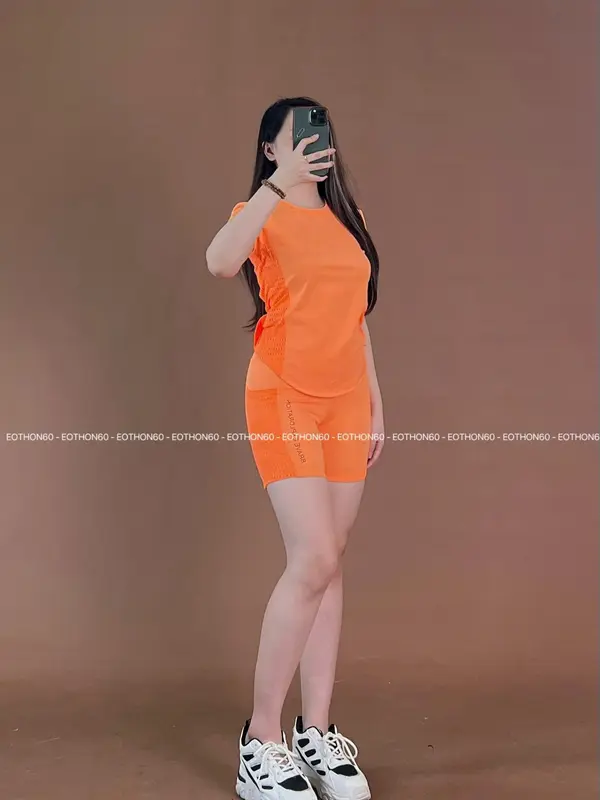 Set thể thao lỡ, áo vạt bầu form ôm chất thun co giãn cực tốt 4