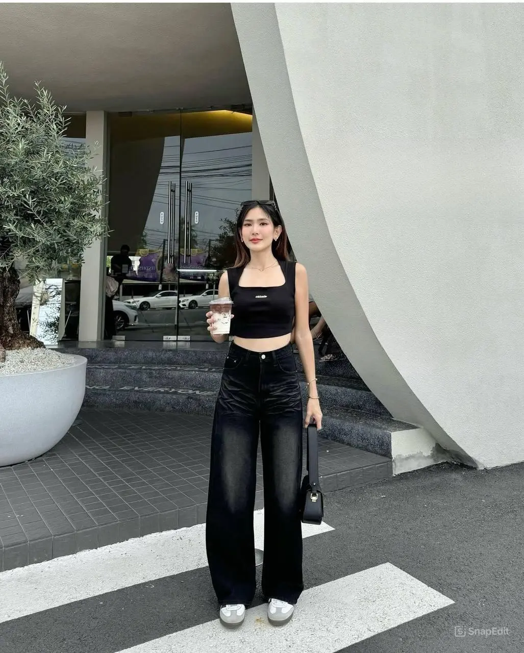 Quần jeans Suông trơn 2 màu Cạp Siêu Cao_ Chất vải dày dặn mềm mịn cho nhiều dịp đi chơi  (0704)