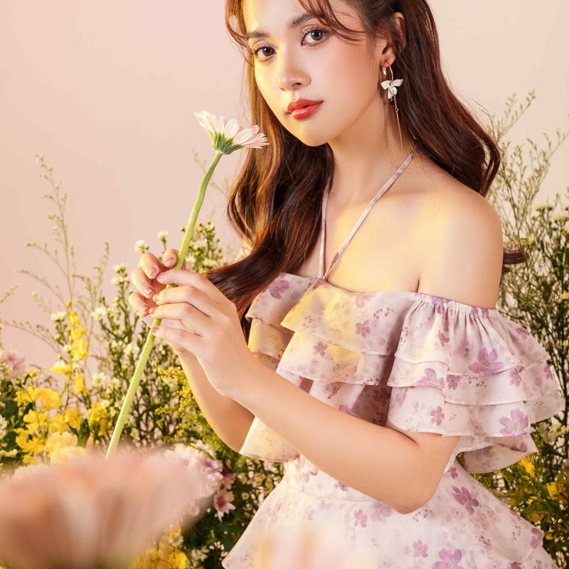 TIELA Đầm váy hoa trễ vai tầng -Flossy Dress 4