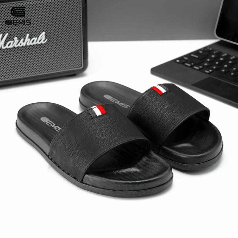 Dép Da Dép Nam Quai Ngang Màu Đen Mặt lớp vải dù . đi mưa đi nước đế cao xu rãnh chống trơn trượt mặt đế  đi êm DéP [GM007] Slipper Đế Bằng Cao Su vừa 0 đến 2 cm vừa hạt 2 đến 4 5 cm  Đồng deo quaingang