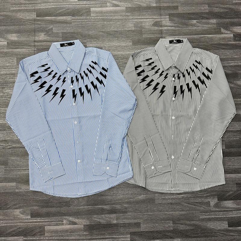 Áo sơ mi nam nữ tay dài chất lụa phối tia sét in cao cấp Menswear Cổ chữ V Shirt Sọc