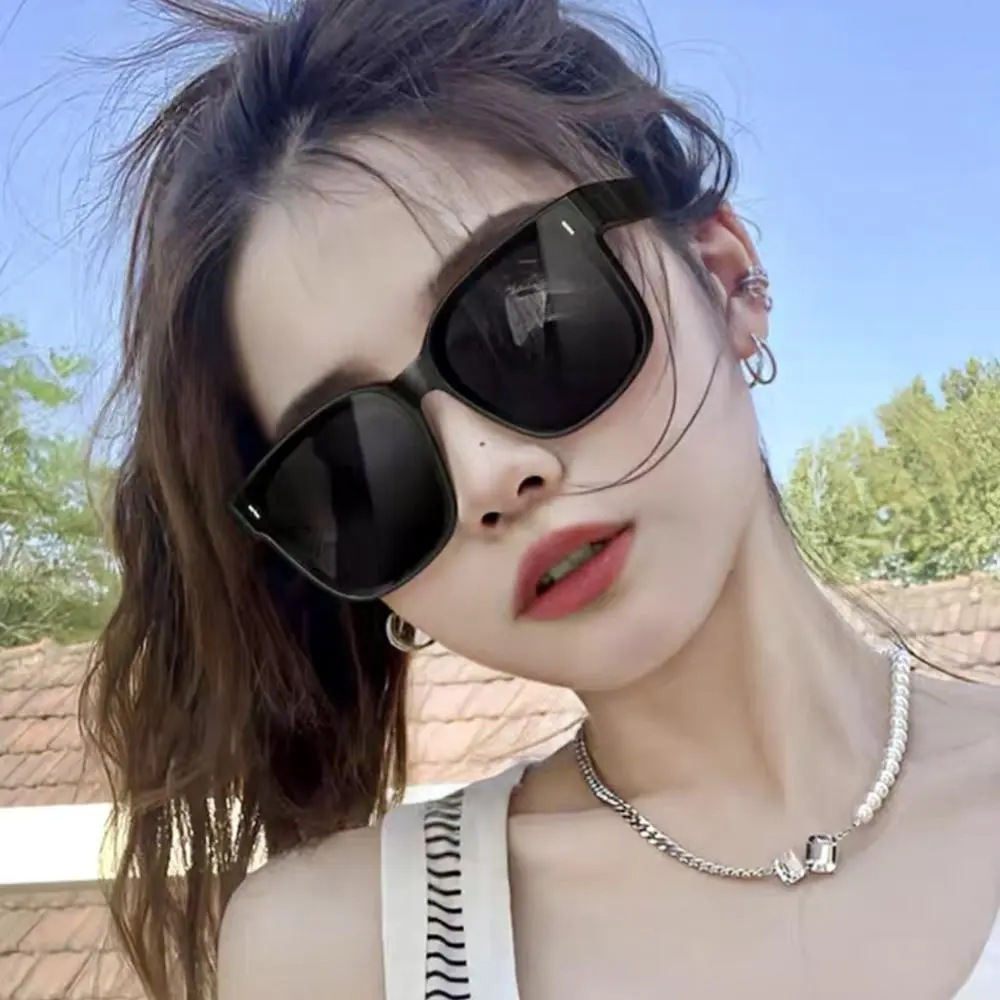 Lightweight Wrap Around Fit Over Sunglasses Shades Anti-Glare Square Frame Wrap Around Glasses UV Protection Fit Over Sunglasses for Driving  Outdoor