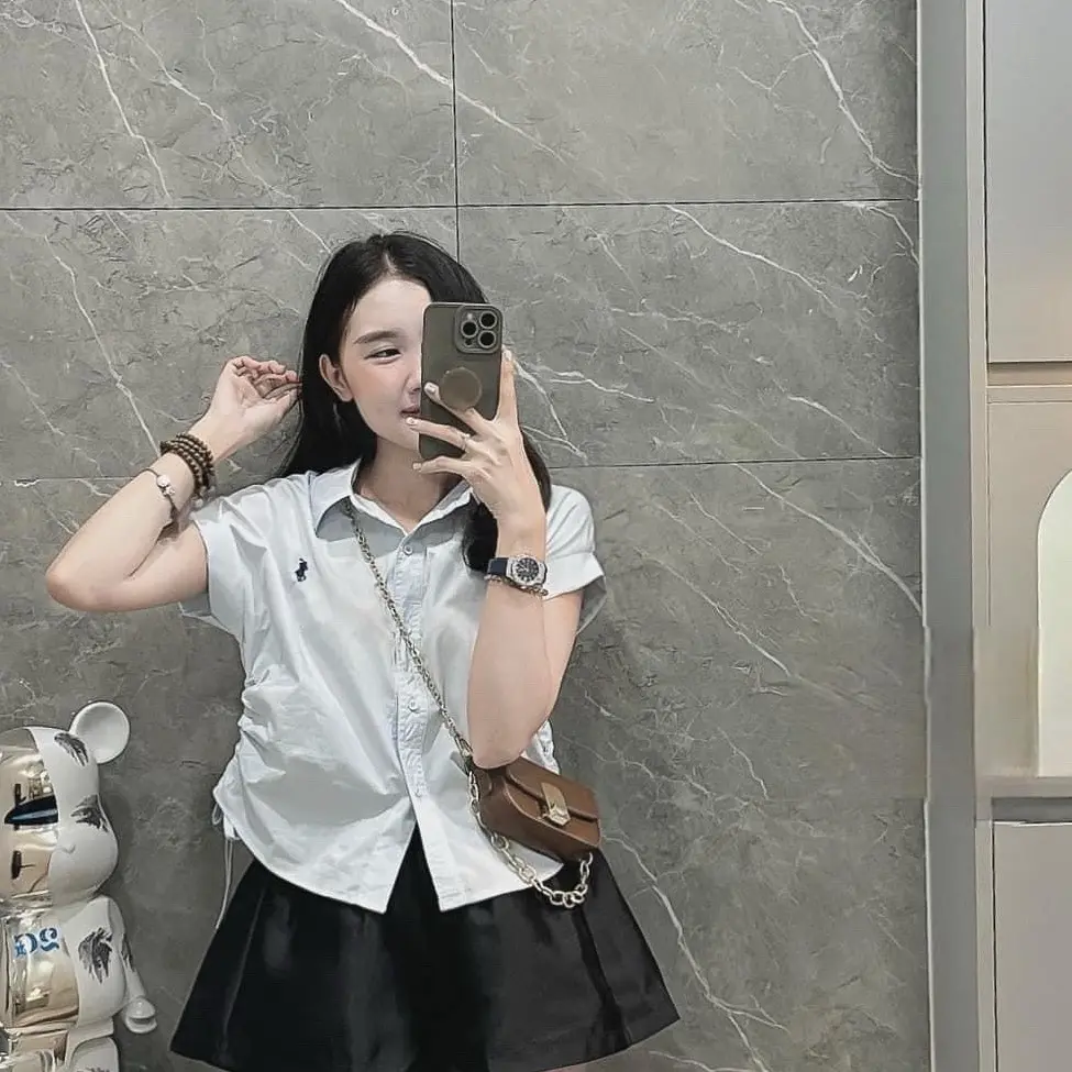 Sơ mi lụa thô  mịn thêu hình ngựa dây rút cá tính Top Áo Nữ