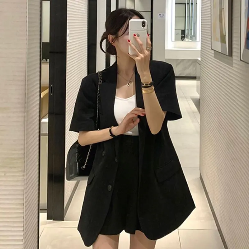 Bộ Đồ Mùa Hè Sang Trọng Phong Cách Pháp Cổ Điển Bộ Sưu Tập Người Hàn Quốc, Áo Sơ Mi Và Quần Đùi Thường Ngày Cổ Áo Vest ngắn Tay Áo, Bó Sát Cạp Cao, Chân Rộng, Dành Cho Nữ, Bộ Đồ Thường Ngày [4488 Bộ Sưu Tập] 2