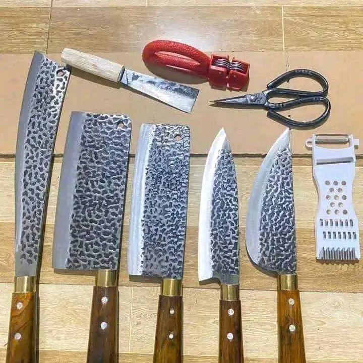Thanh lý bộ dao 9 món 249 k 0