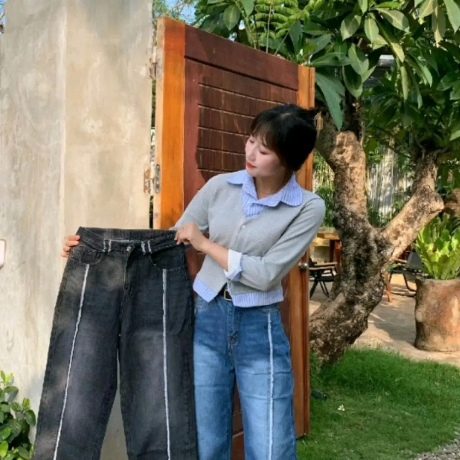 Quần jean suông ống rộng tua viền hai sọc cá tính