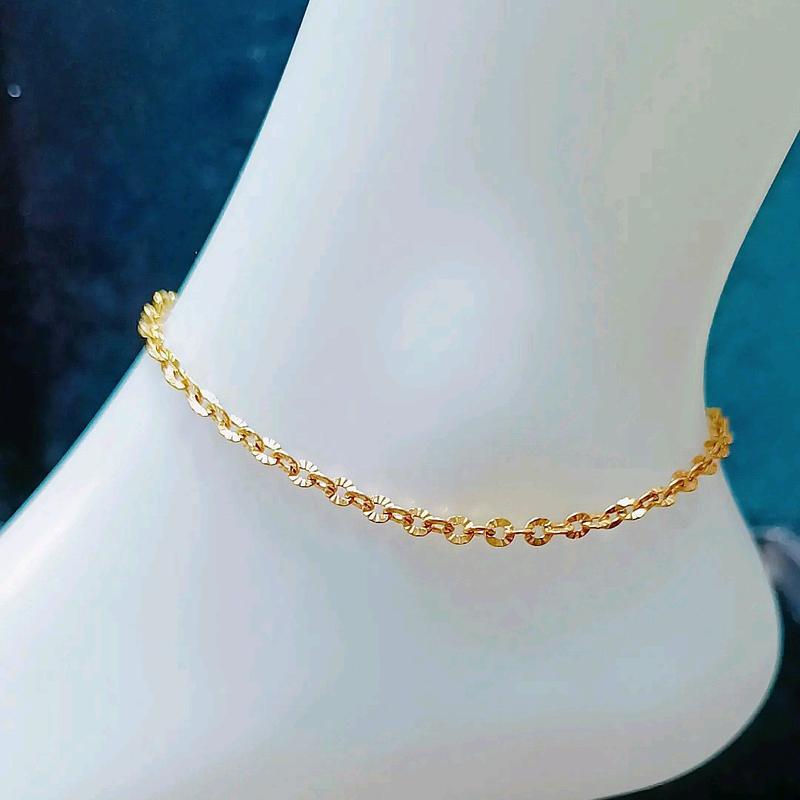 Lắc chân titan kim tiền khoá tròn K18 màu vàng không rỉ không đen.