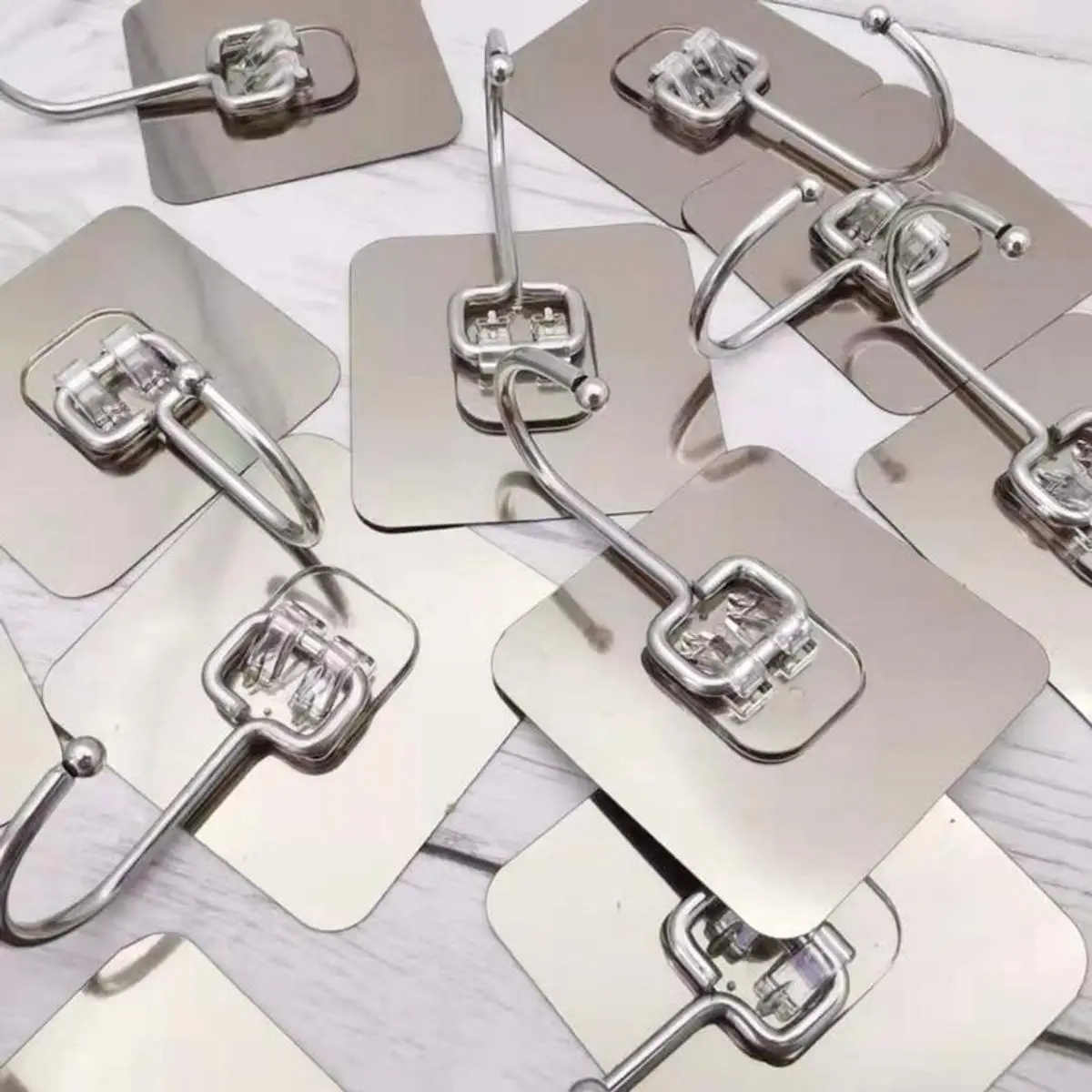 Combo 10 Móc Bán Mua Móc dán tường nhà tắm, nhà bếp cỡ lớn - dễ lắp đặt, cực kỳ chắc chắn, không cần khoan.