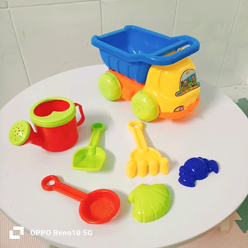 Combo 4 gồm : 2kg hạt sứ + quây 1m2 + bộ xe chở cát + bộ tháp, xô và đồ xúc cát 3