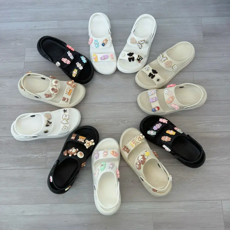 Dép sandanl bánh mì cao 5 phân kèm charm ( Mang được 2 kiểu , mang dép thì tháo quay ra , Đi tăng 1 size ) DéP giày 0
