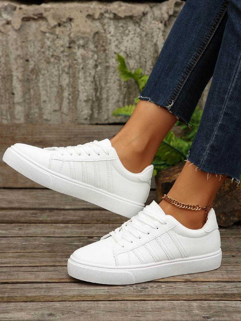 Product Introduction of Women's Fashionable Lace Up Low Top Sneakers, Casual Comfortable Breathable Sports Shoes, Female All-match Round Toe Shoes for Daily Wear 2